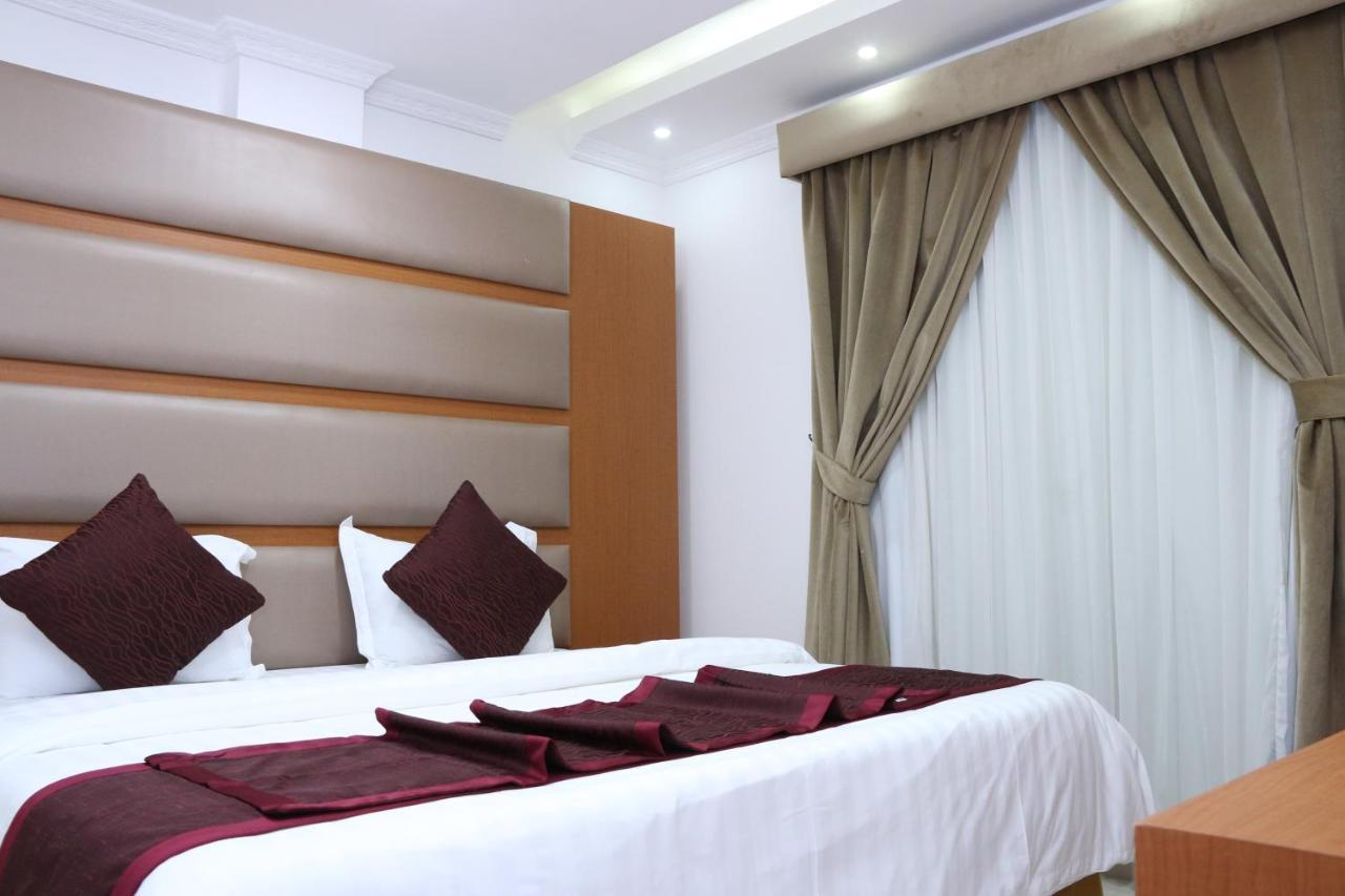 Opal Hotel Khobar Bagian luar foto