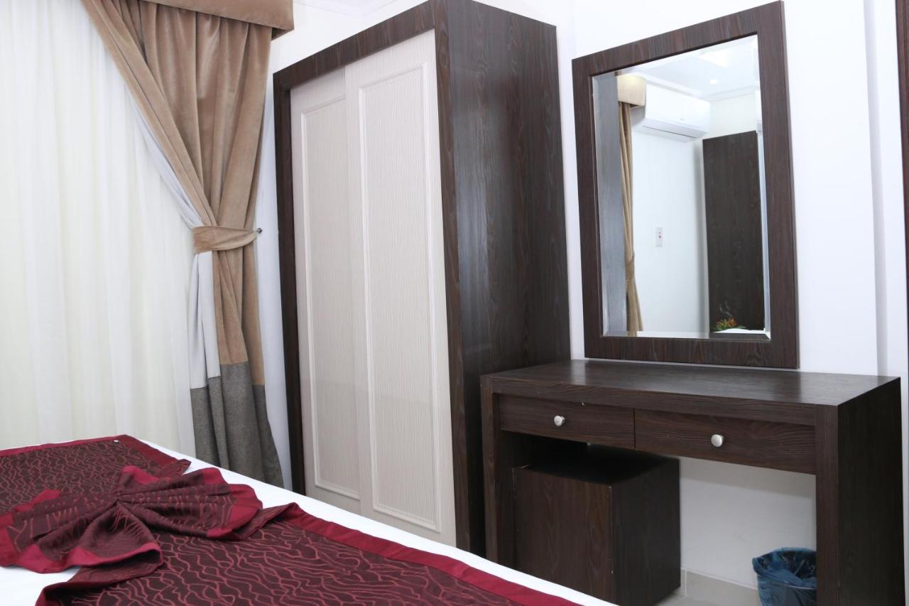 Opal Hotel Khobar Bagian luar foto