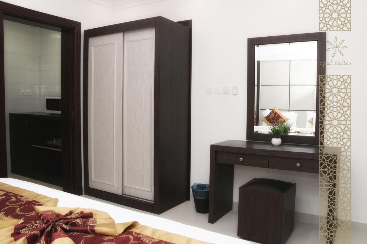 Opal Hotel Khobar Bagian luar foto