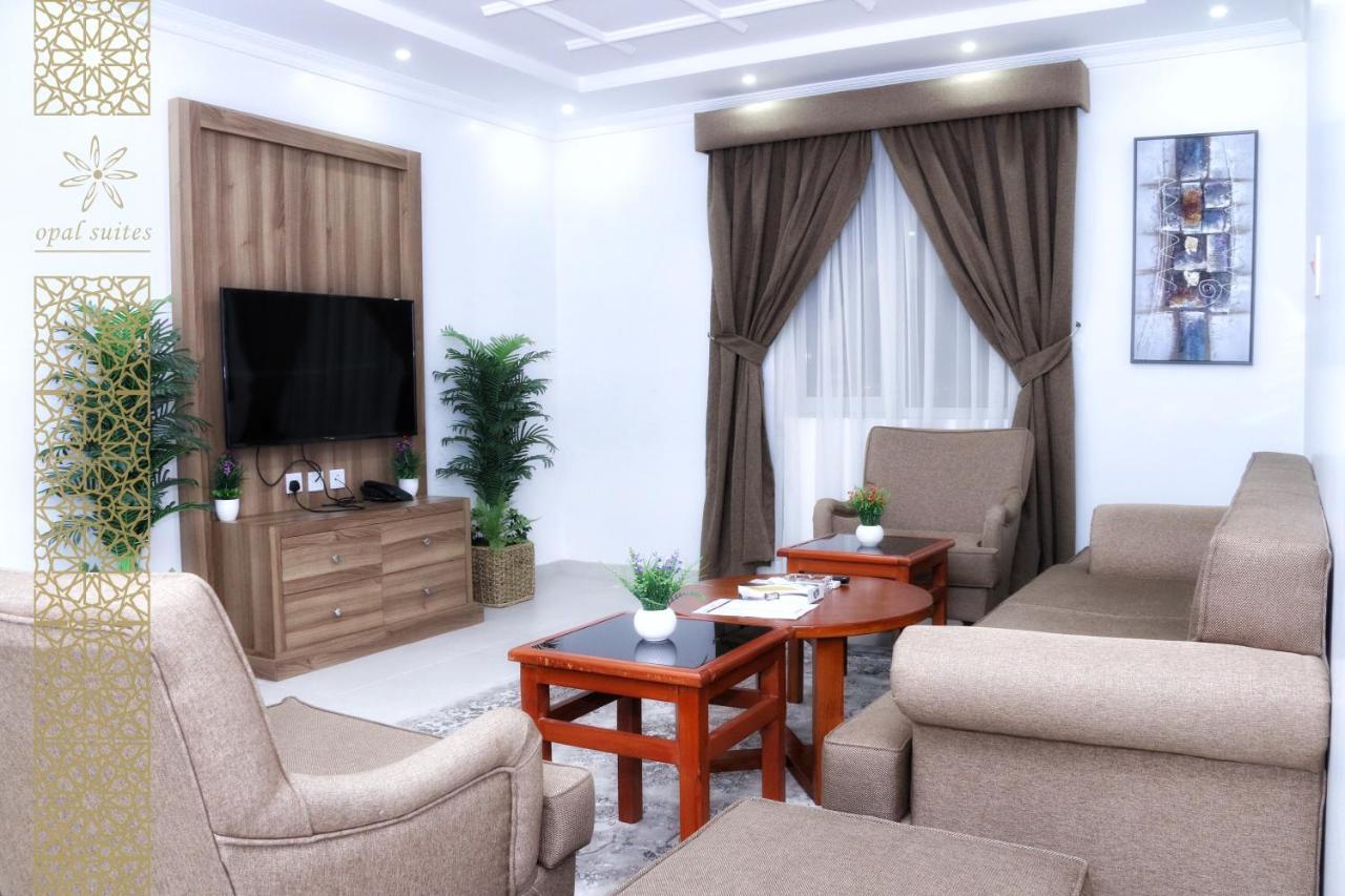 Opal Hotel Khobar Bagian luar foto