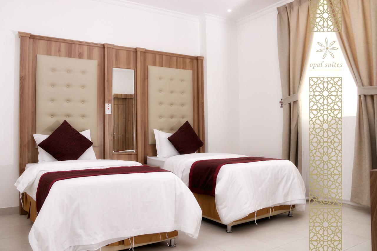 Opal Hotel Khobar Bagian luar foto