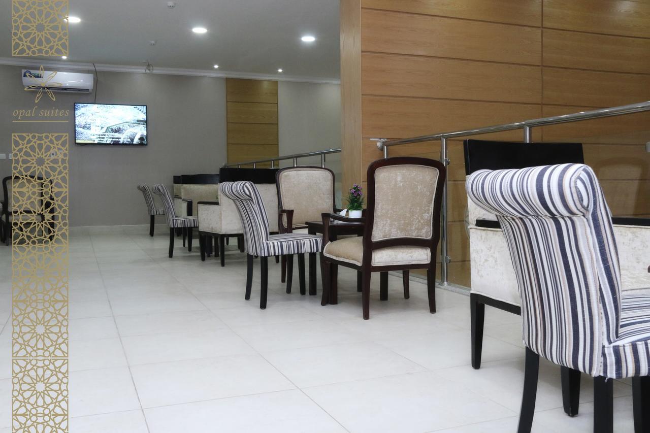 Opal Hotel Khobar Bagian luar foto