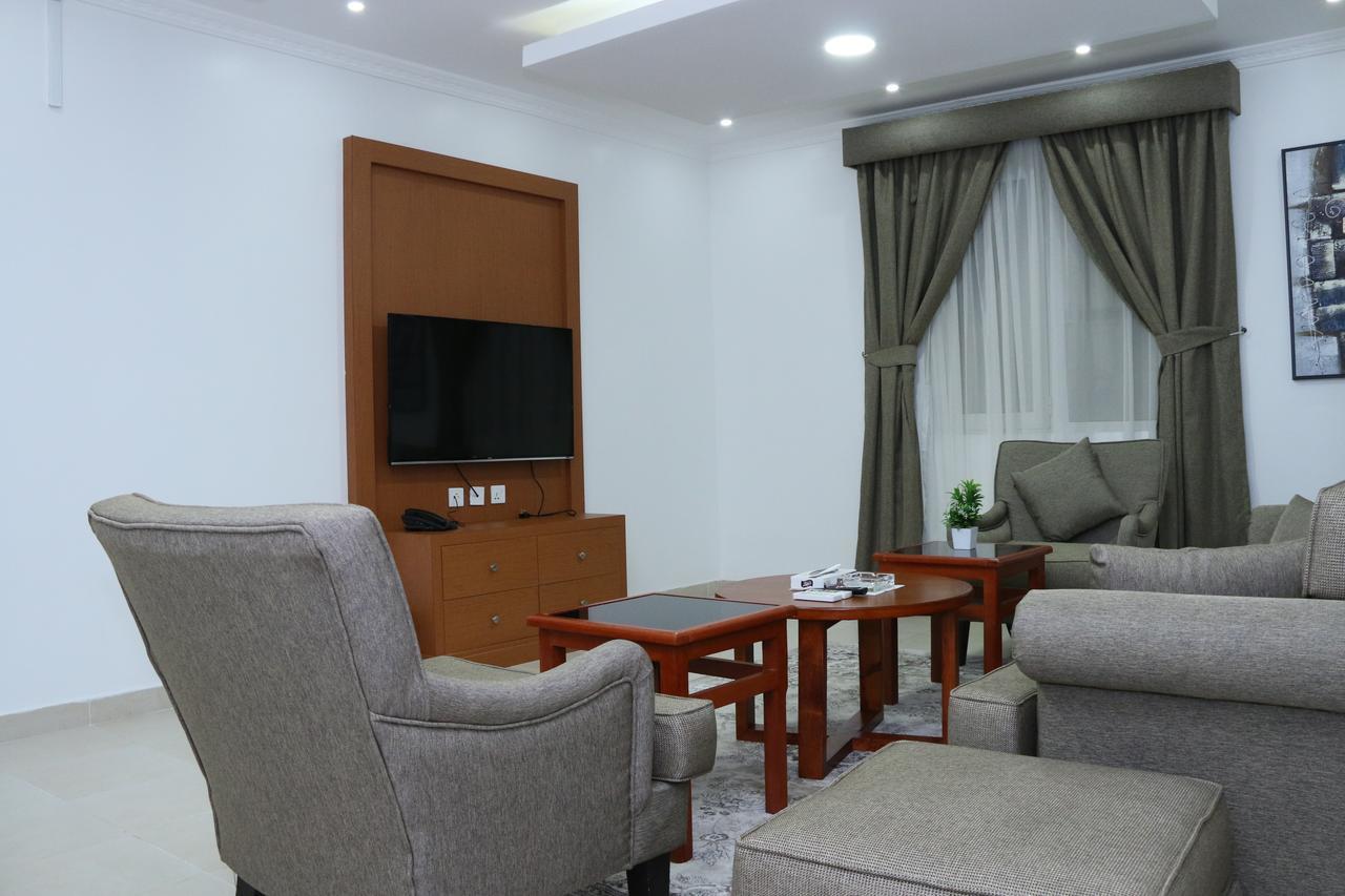 Opal Hotel Khobar Bagian luar foto